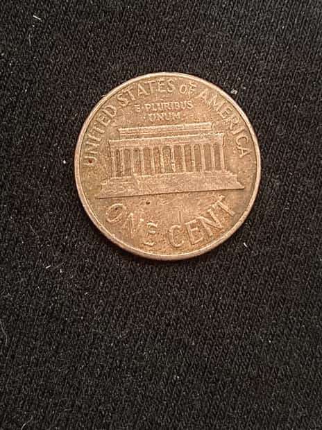 Lincoln-Penny-1961-Top-Head-Missing