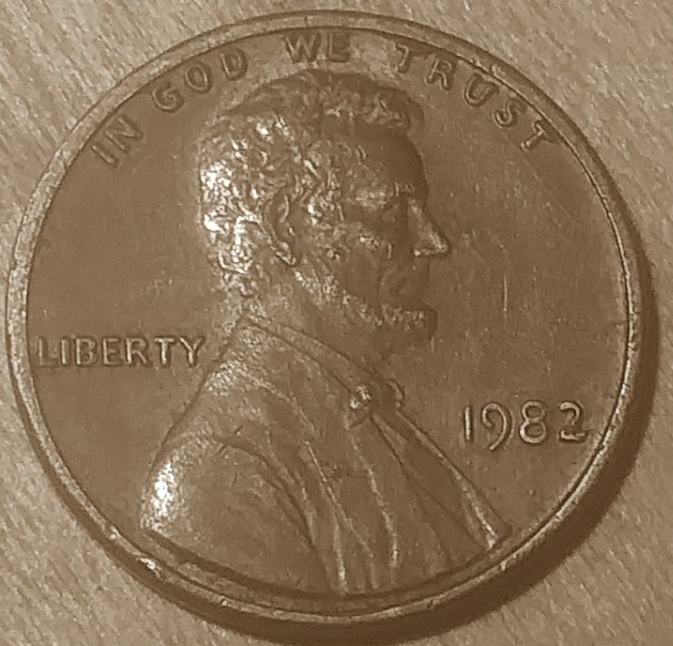 1982-Philadelphia-Zinc-Lincoln-Cent-Large-Date-Over-Small-Date?