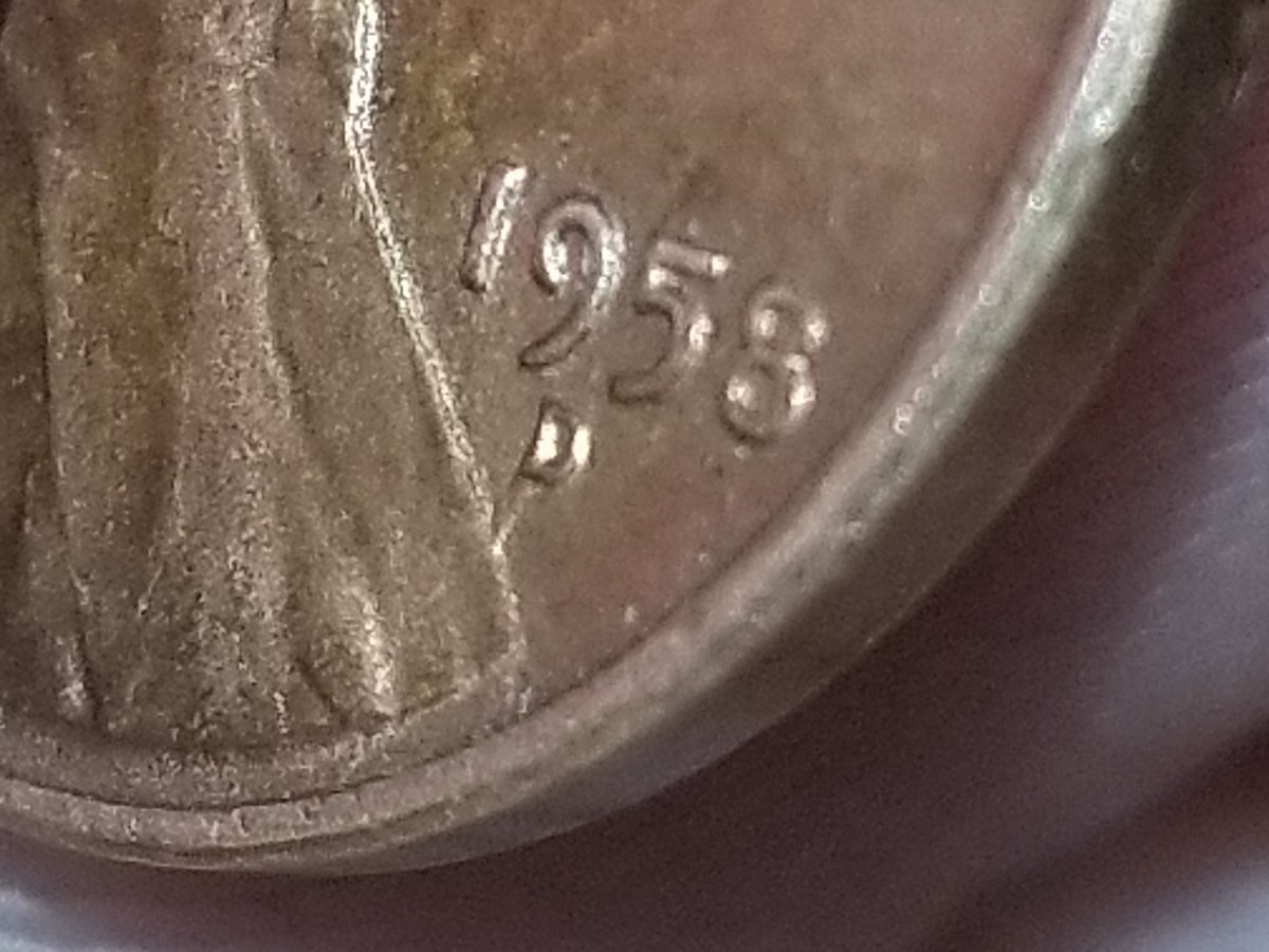 1958-D-Lincoln-Wheat-Mint-Variety-Or-Mint-Error?