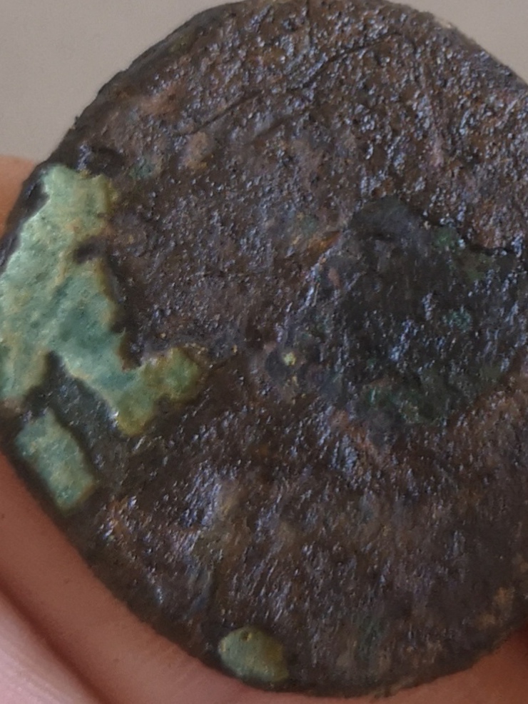 Advice-On-Cleaning-This-Stubborn-Coin-Please!