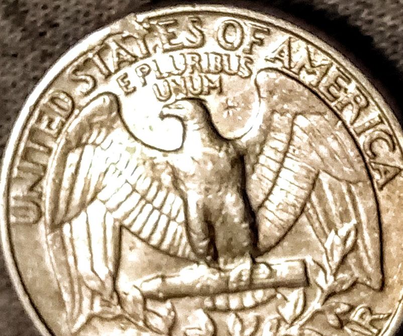 Need-Help-With-This-1982-Quarter-If-It's-A-Error-And-If-It's-Worth-Anything