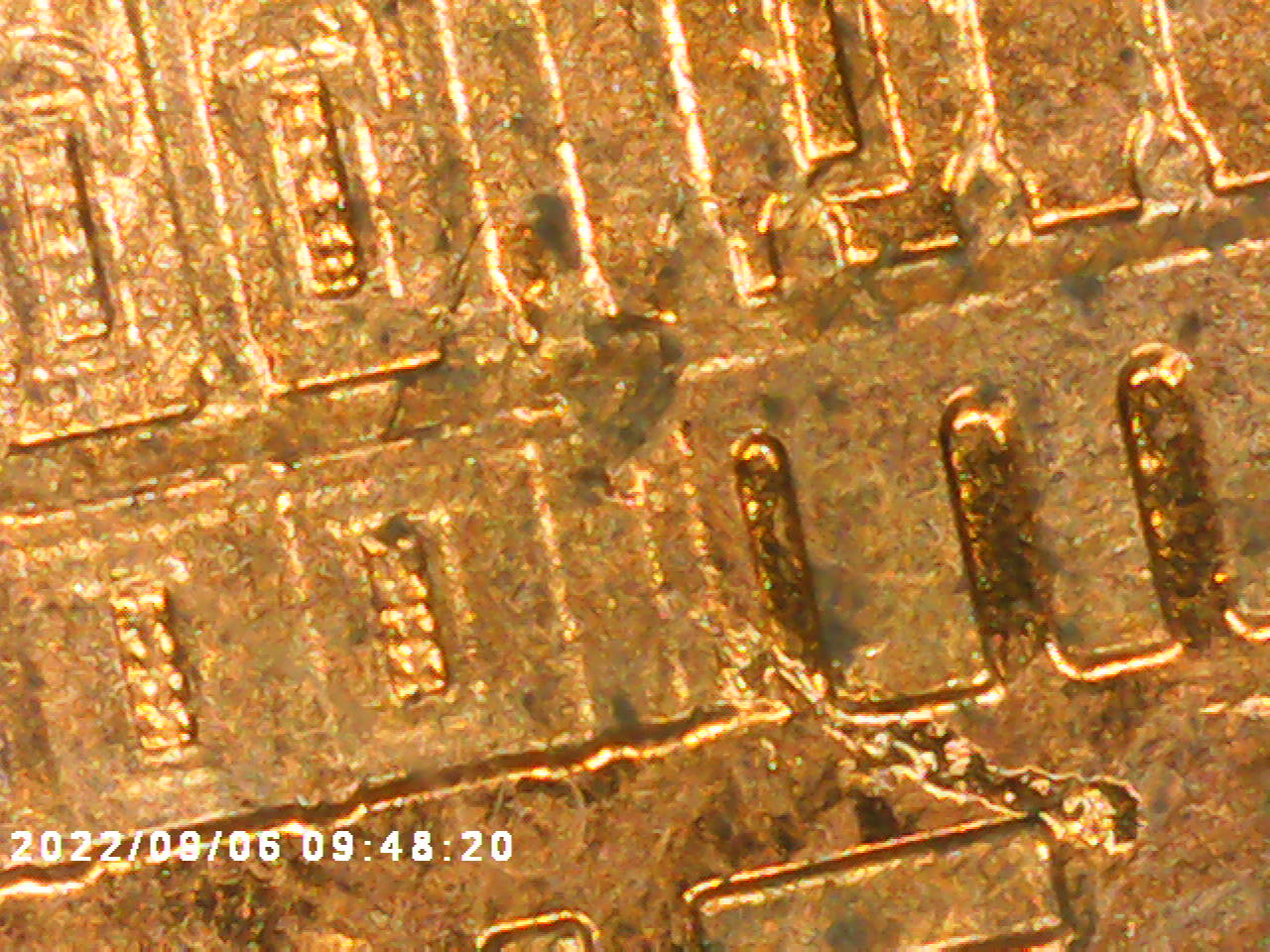 2009,-Presidency-Penny,-Now-These-Look-Like-Die-Cracks,-But-Can't-Find-An-End