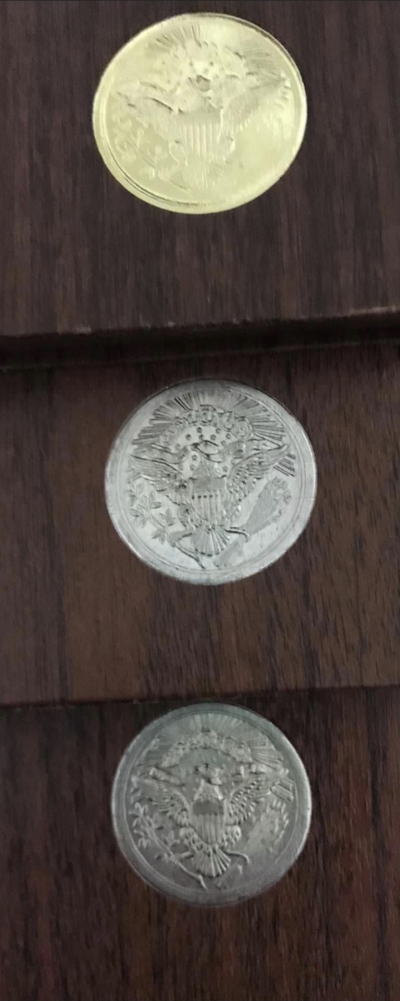 Brown-Ike's-Gold-Seal-Vs-Silver-Seal