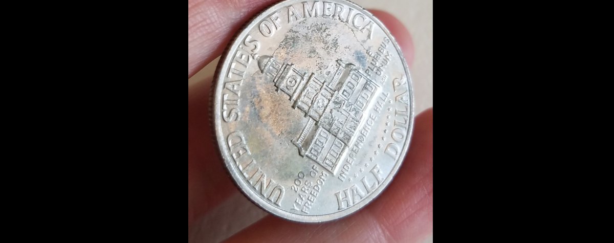 What-Is-The-Error-On-This-Bicentennial-Kennedy-Half?