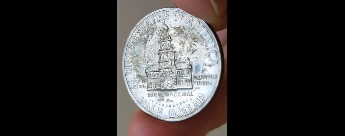 What-Is-The-Error-On-This-Bicentennial-Kennedy-Half?