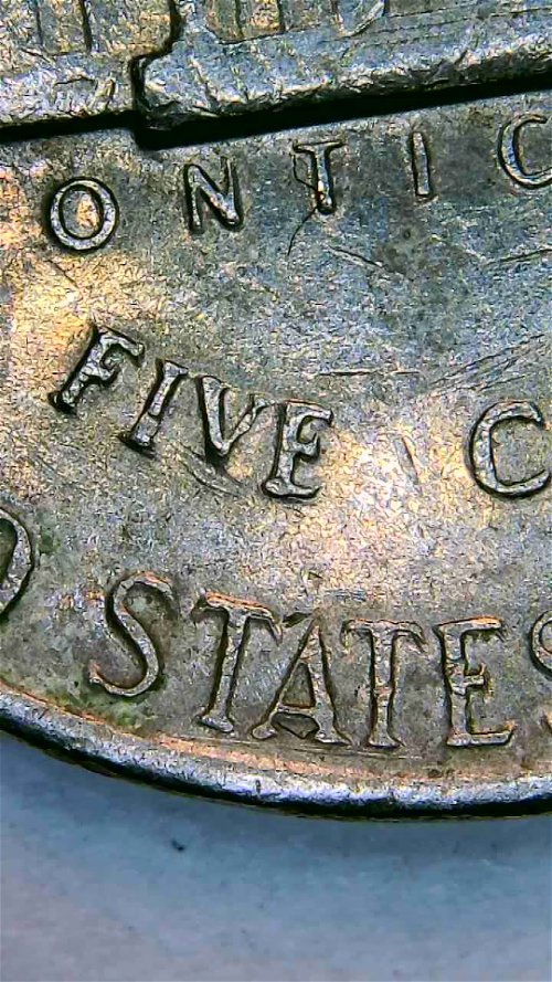1986-Nickel-D.d.r-Or-D.d.d-?