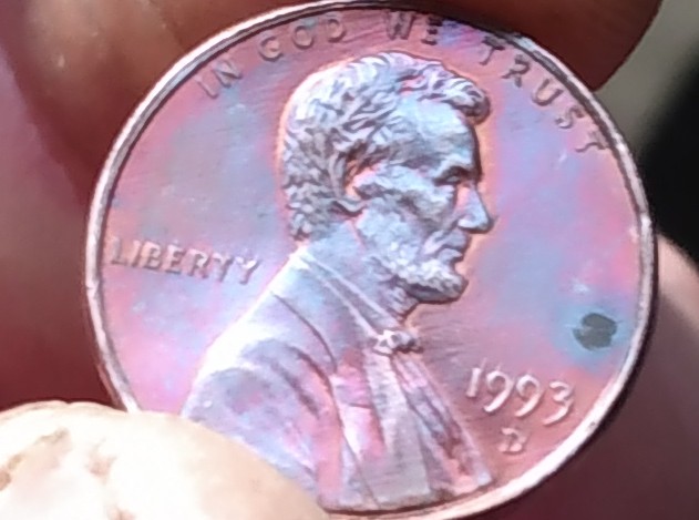 Is-This-1993-D-Toned-Penny-A-Error-Has-A-Weird-Mark-On-Front-And-Back?