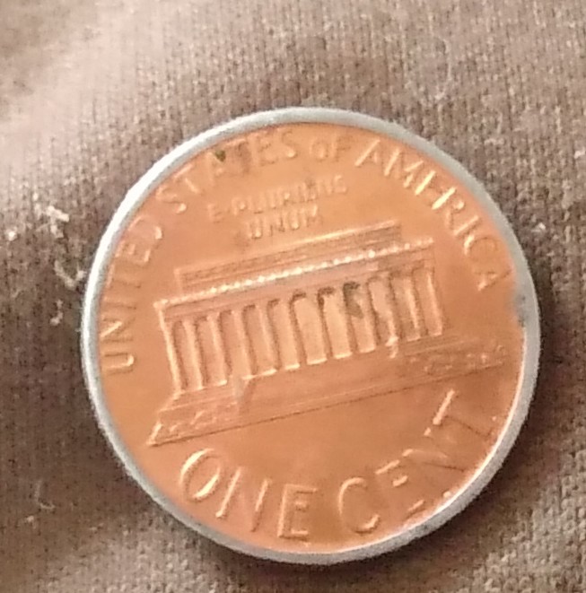 Anyone-Know-Why-The-Rim-Of-This-1993-D-Penny-Looks-Silver?