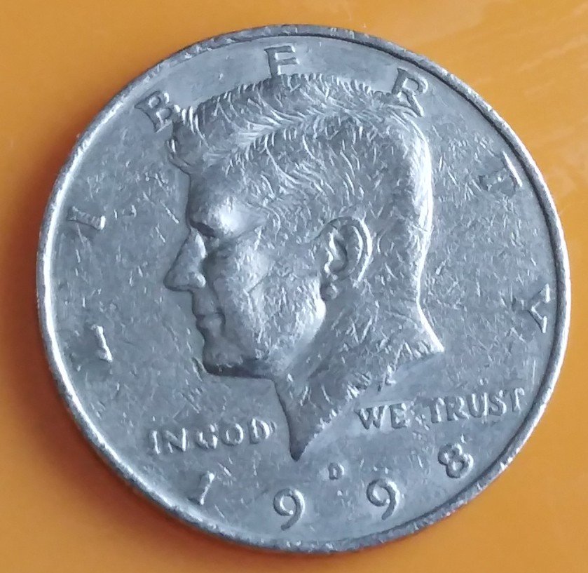 Is-This-1998-D-Kennedy-Half-Dollar-A-Error?