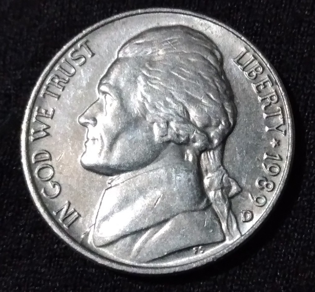 Does-This-1989-D-Nickel-Have-Full-Steps?