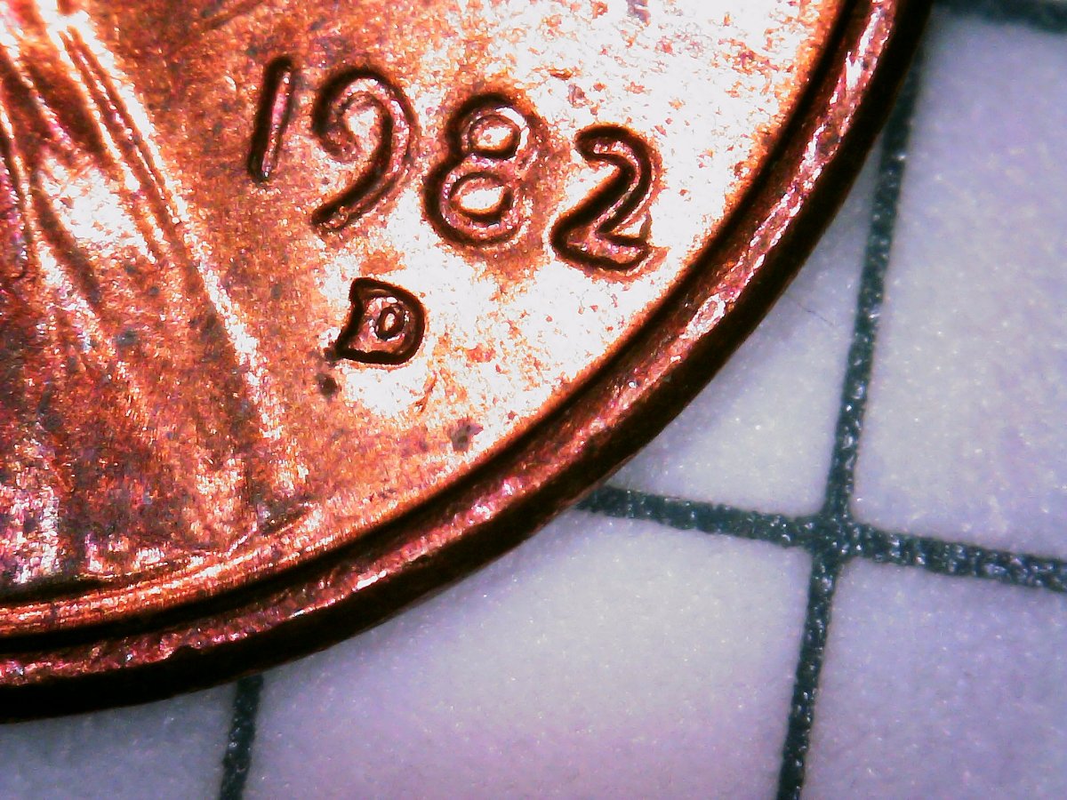 1982-D-Large-Date-Penny,-3.06g-,-Double-Punched-/-Re-Punched-Mint-Mark-Error?