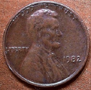 1982-P-LMC-Large-Date-Running-Out-Of-Room