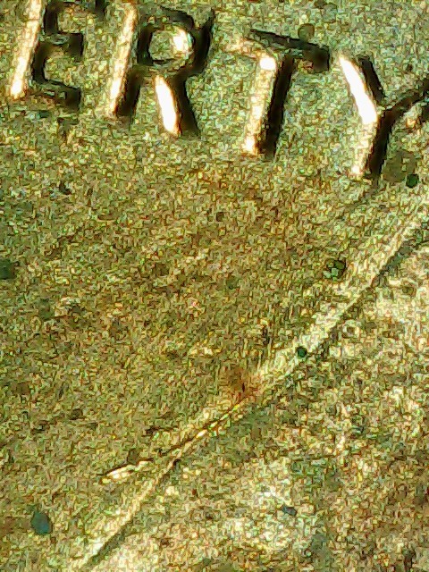1983-Lincoln-Cent.something-Going-On-Inbetween-The-Pillars-And-Maybe-A-Diecrack?