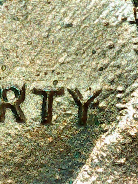 1983-Lincoln-Cent.something-Going-On-Inbetween-The-Pillars-And-Maybe-A-Diecrack?