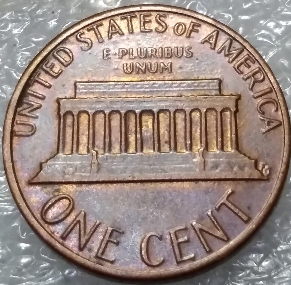1982-D-LMC-With-Part-Of-A-Building-Where-It-Shouldn't-Be