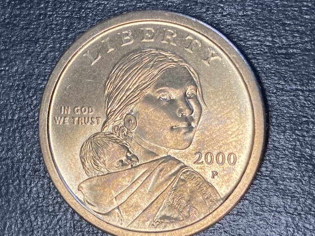 2000-D-Dollar-Good-Girls-Coins