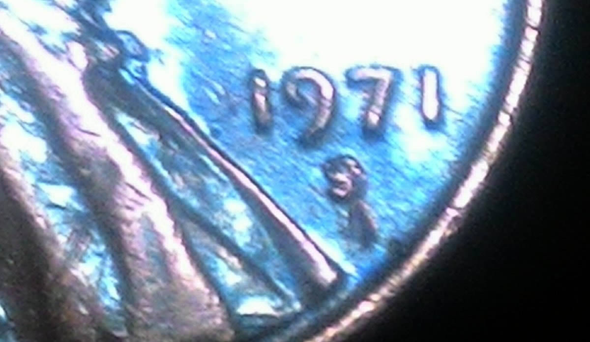 1971--Lincoln-Memorial-Penny-S-&-D-Mint-Mark?