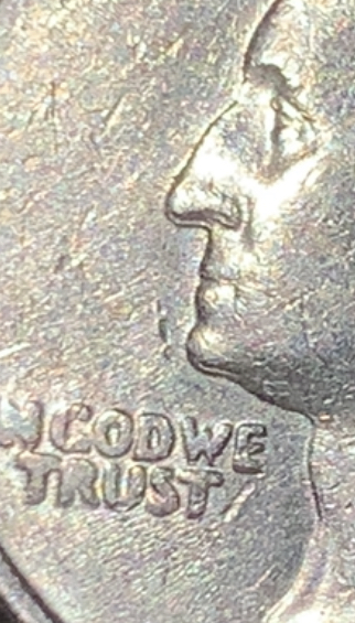 Doubling-On-Chin-And-Nose?-1990-P/D-Washington-Quarter