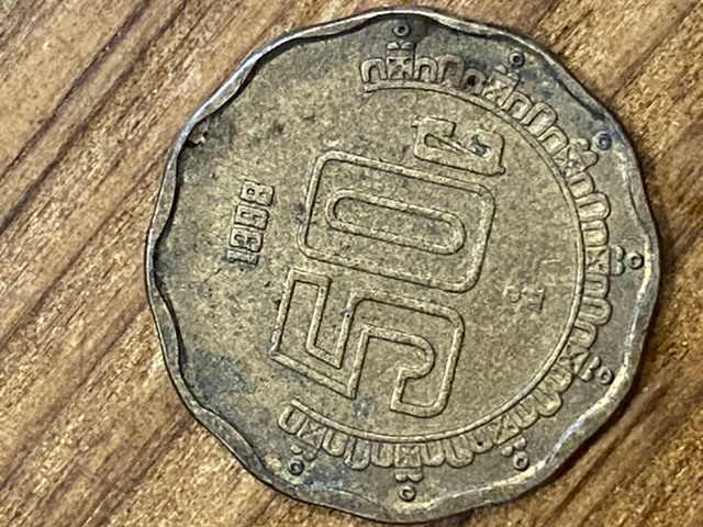 Not-Sure-If-It's-Rare-Or-Common-Mexican-Coin.