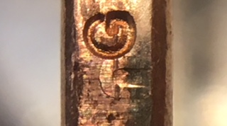 2007-D-George-Washington-Dollar,-Raised-Element-On-Rim.