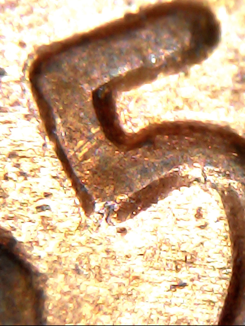 1985-P-LMC,-Weird-Looking-8-And-A-Notch-In-The-5,-Damage?