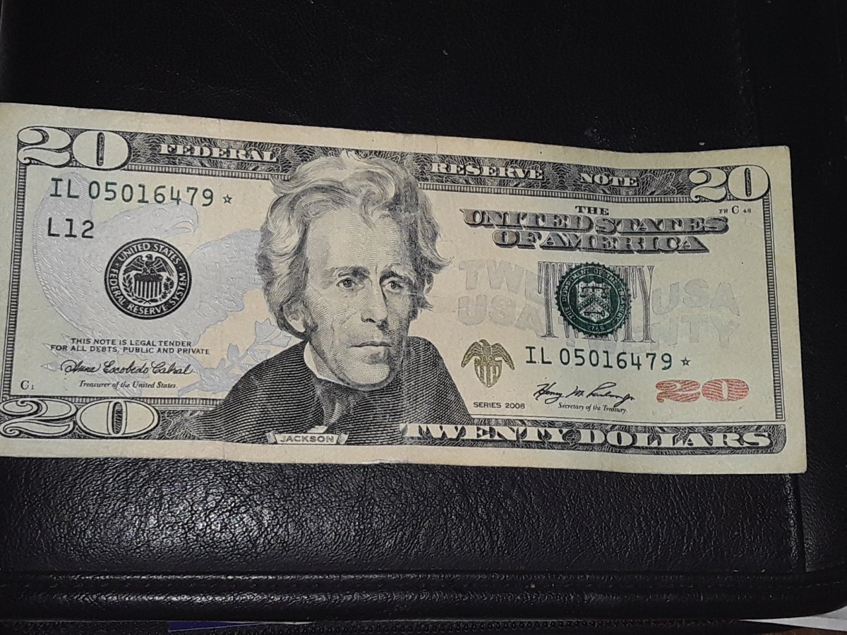 Was-Looking-Through-A-Friends-Wallet-Money-How-Cool-A-Star-Note