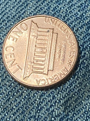 1983-D-DDR-Everything-Is-Doubled-Including-Memorial