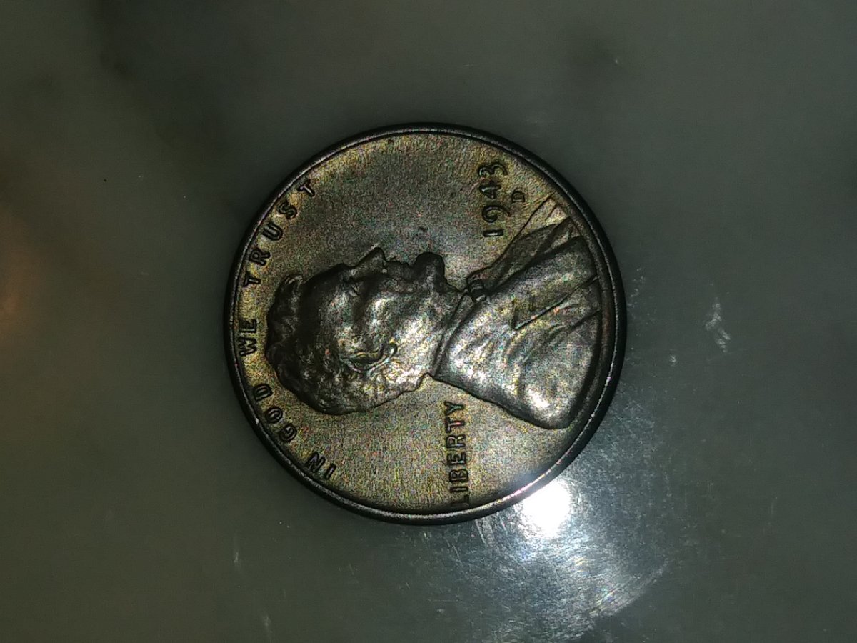 I-Have-A-1943-D-Steel-Penny-That-Sticks-To-Magnet