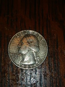 1981-Quarter-Dollar-Coin-With-Damaged?-Any-Mint-Error-Or-Valye