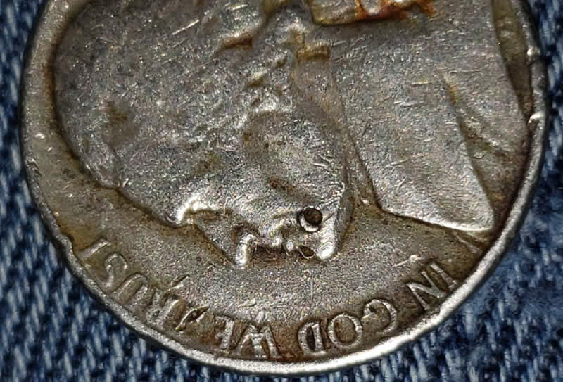 1985-P-Nickel-Error-Or-Just-Damage?