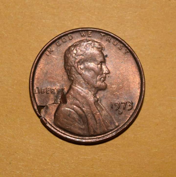 1973-D-Lincoln-Cent---Struck-On-A-Defective-Planchet