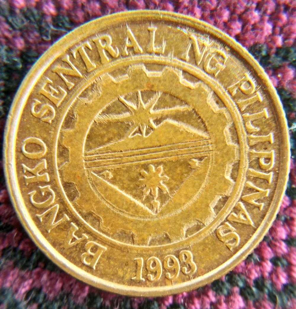 Philippines-10-Centavos-DDO?