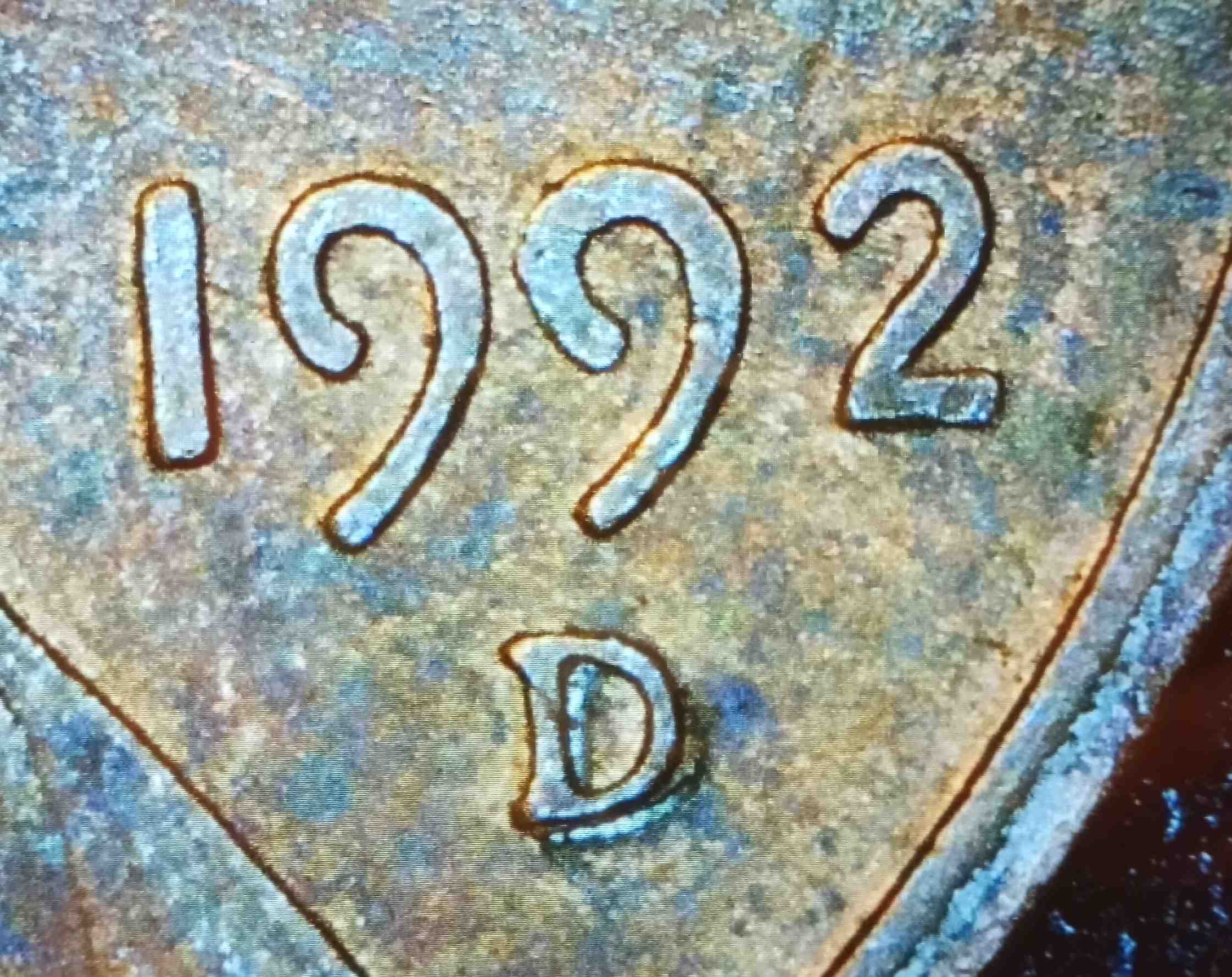 1992-D-Lincoln.--Maybe-Machine-Doubling?--It-Looks-Strange-To-Me-And-It's-On-Both-Sides