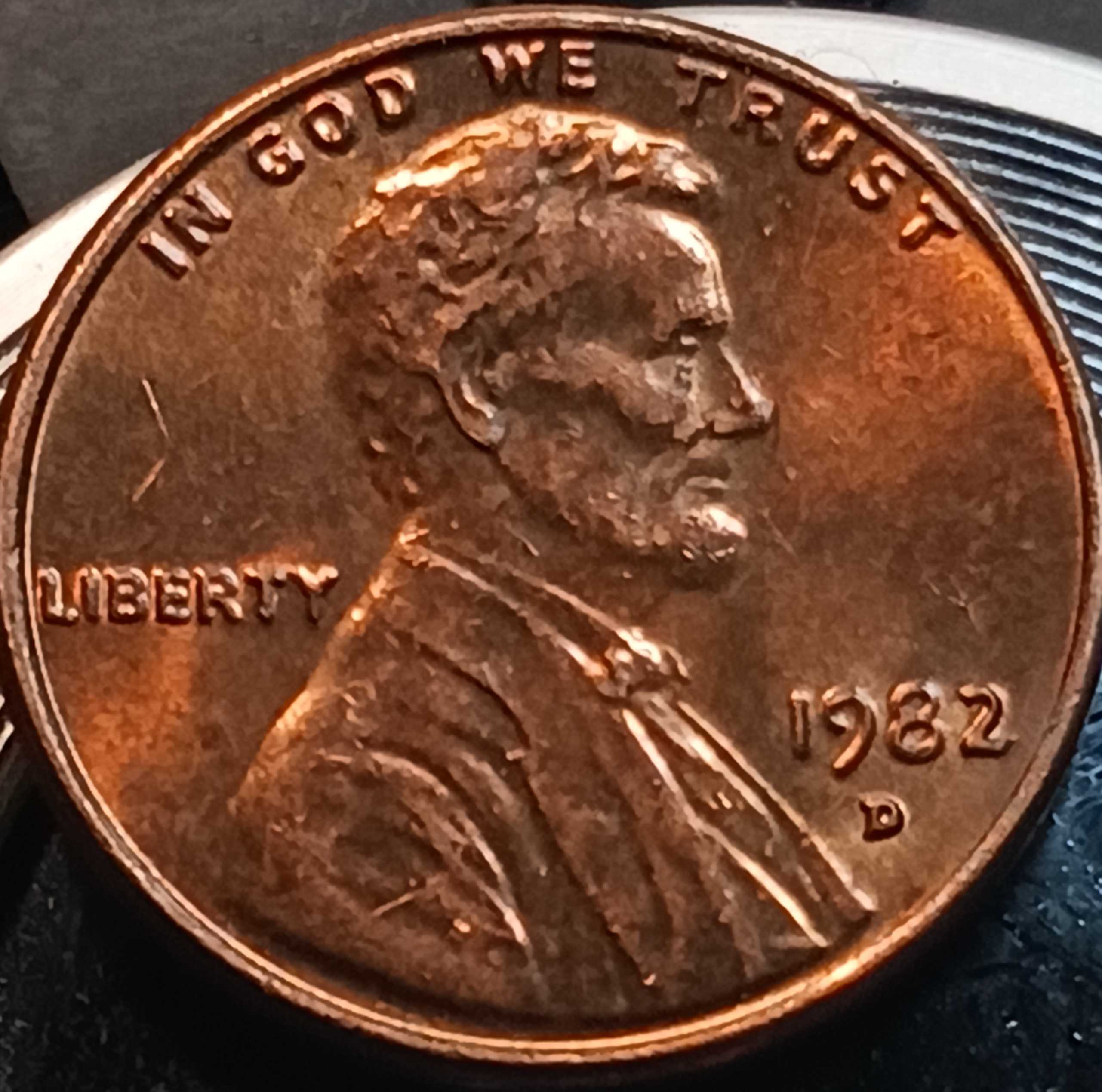 1982-D-3.1g-Large-Date