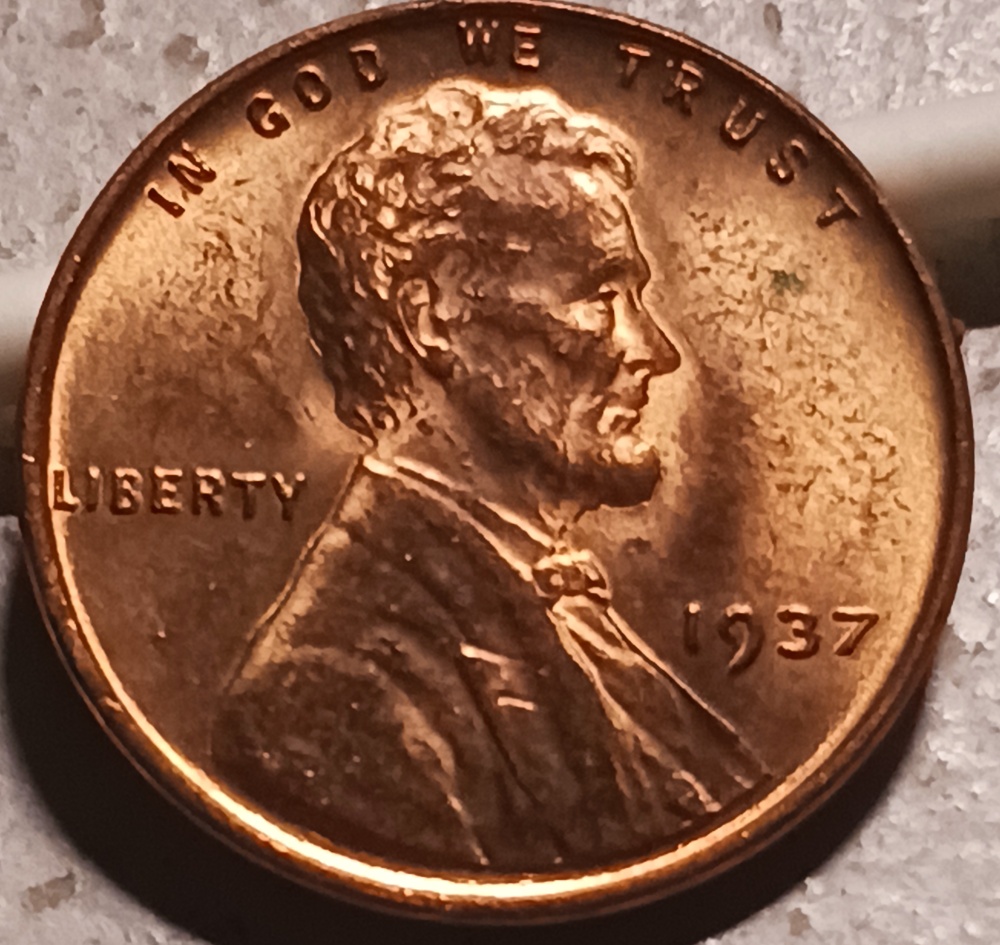1937-Lincoln-Wheat-Cent.-Looking-At-Liberty