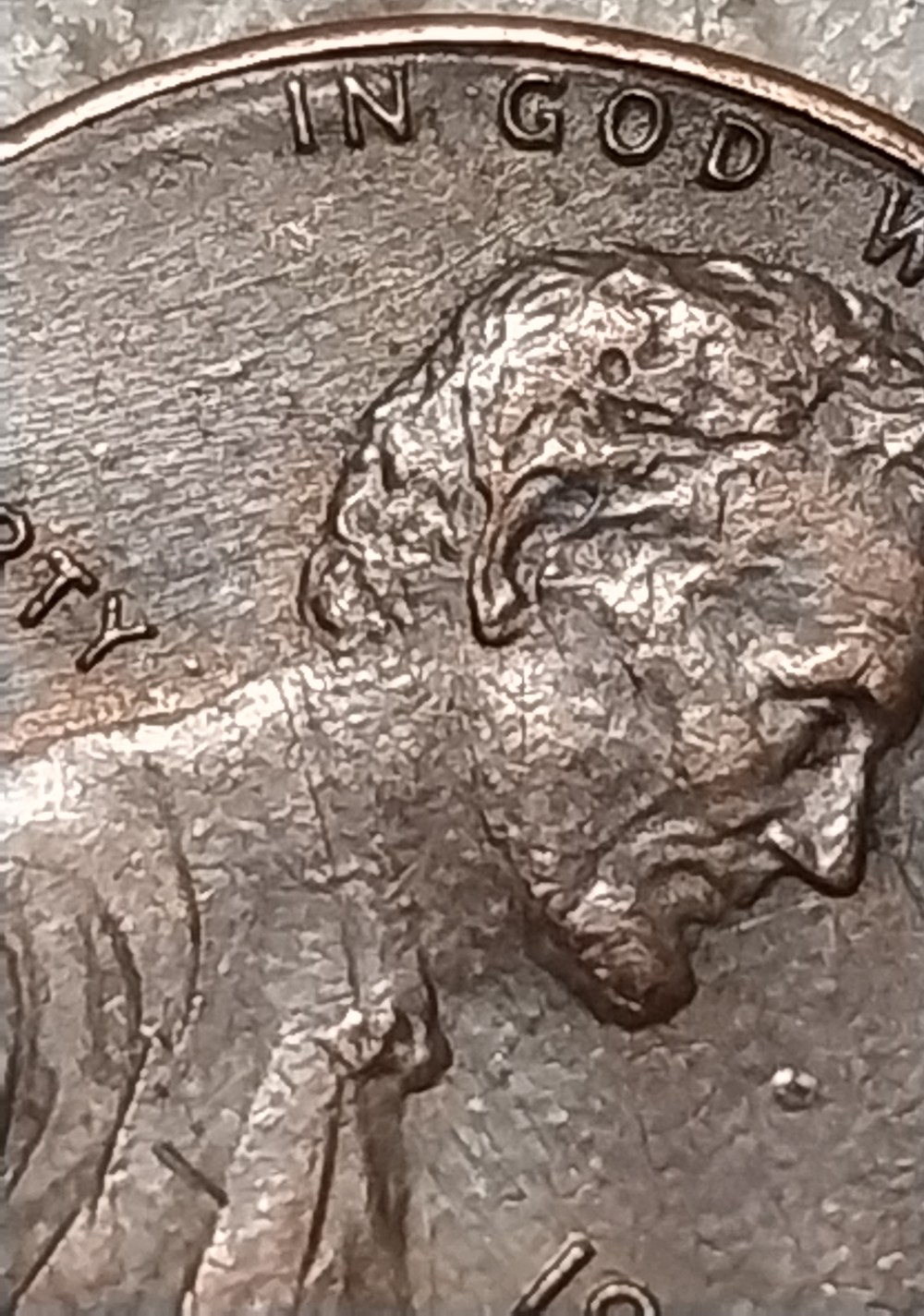 1983-P-Lincoln-Cent-Kinda-Looks-Like-It-Could-Be-The-Extra-G
