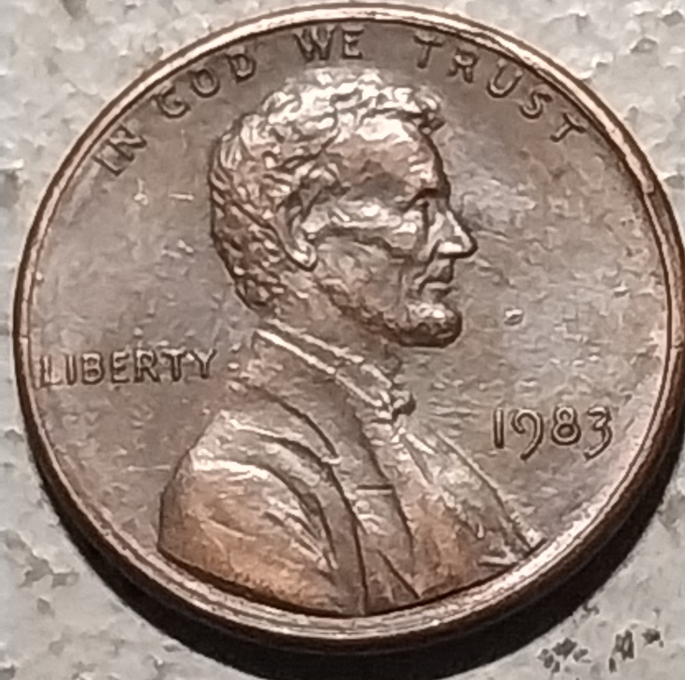 1983-P-Lincoln-Cent-Kinda-Looks-Like-It-Could-Be-The-Extra-G