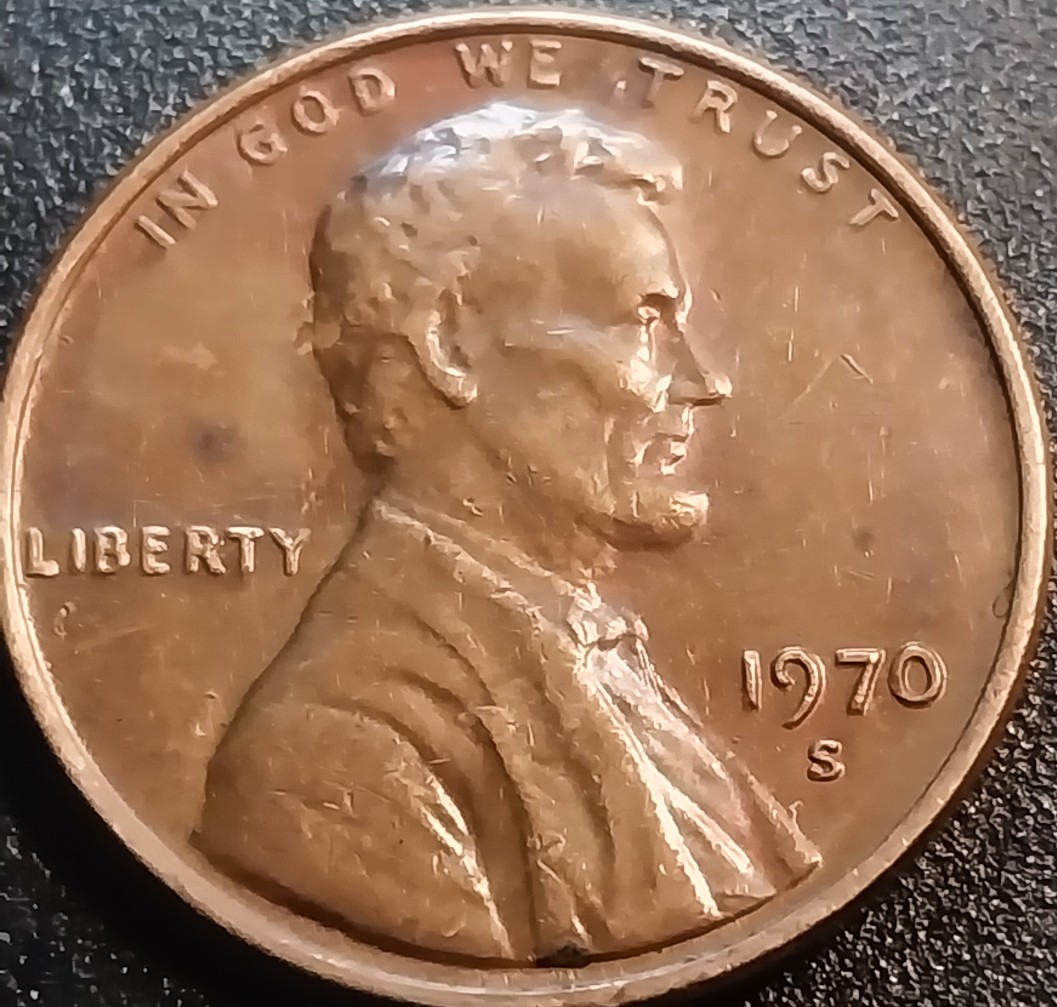 1970-S-Lincoln-Cent-Pointy-9.-I'm-Saying-Small-Date
