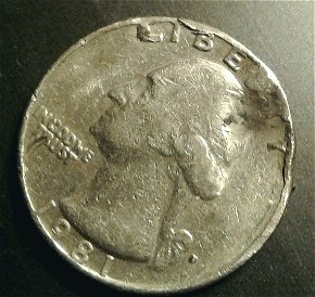 Need-To-Know-If-1981-D-US-Quarter-Is-Damaged-From-Print-Error-Or-Is-Man-Mad