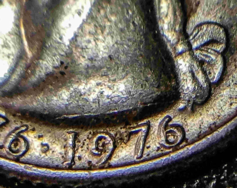 Bicentennial-Washington-Quarter,-MD-On-Date?-Lamination-On-Reverse?
