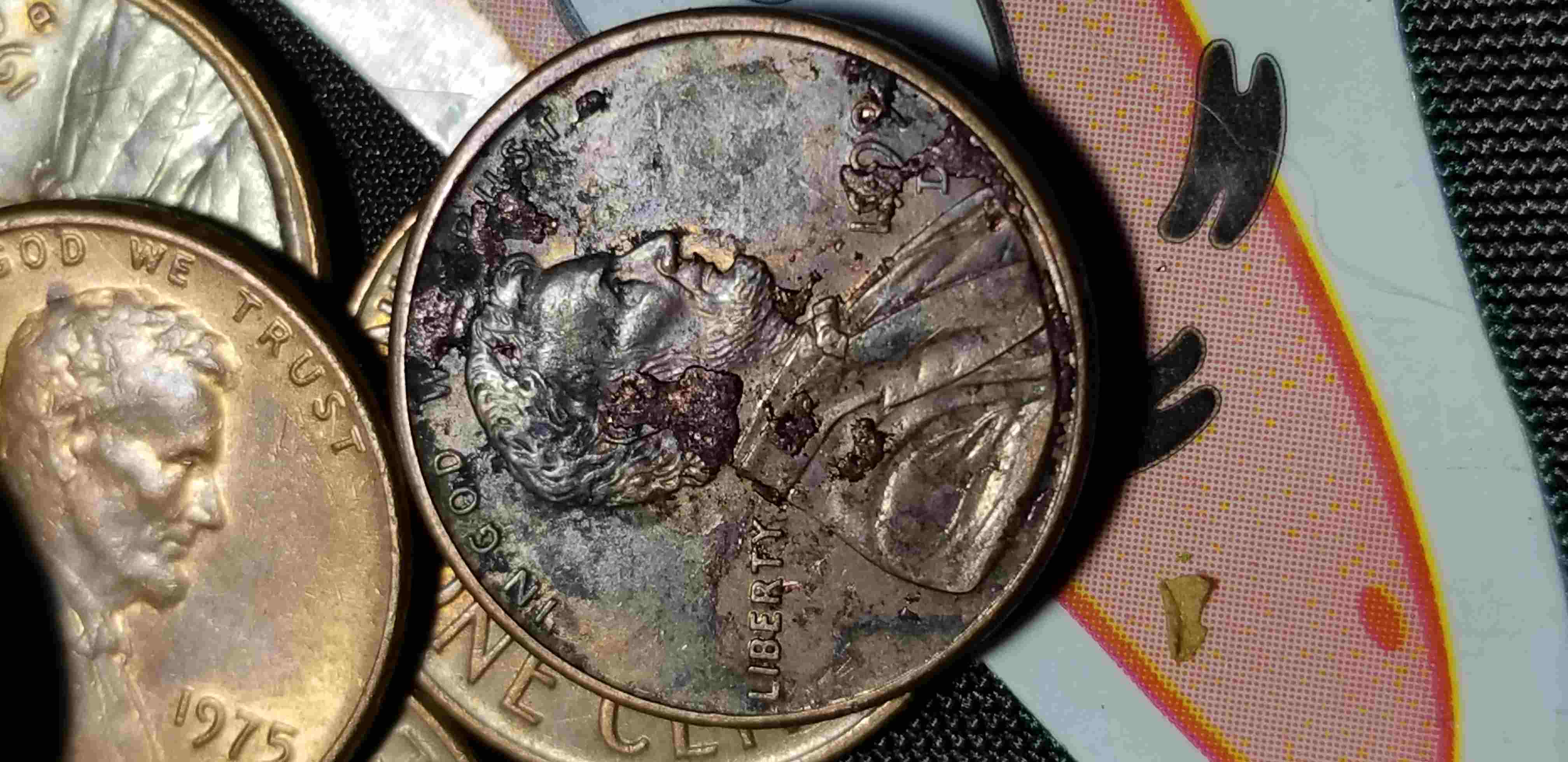 1999-D-Lincoln-Cent---Error?
