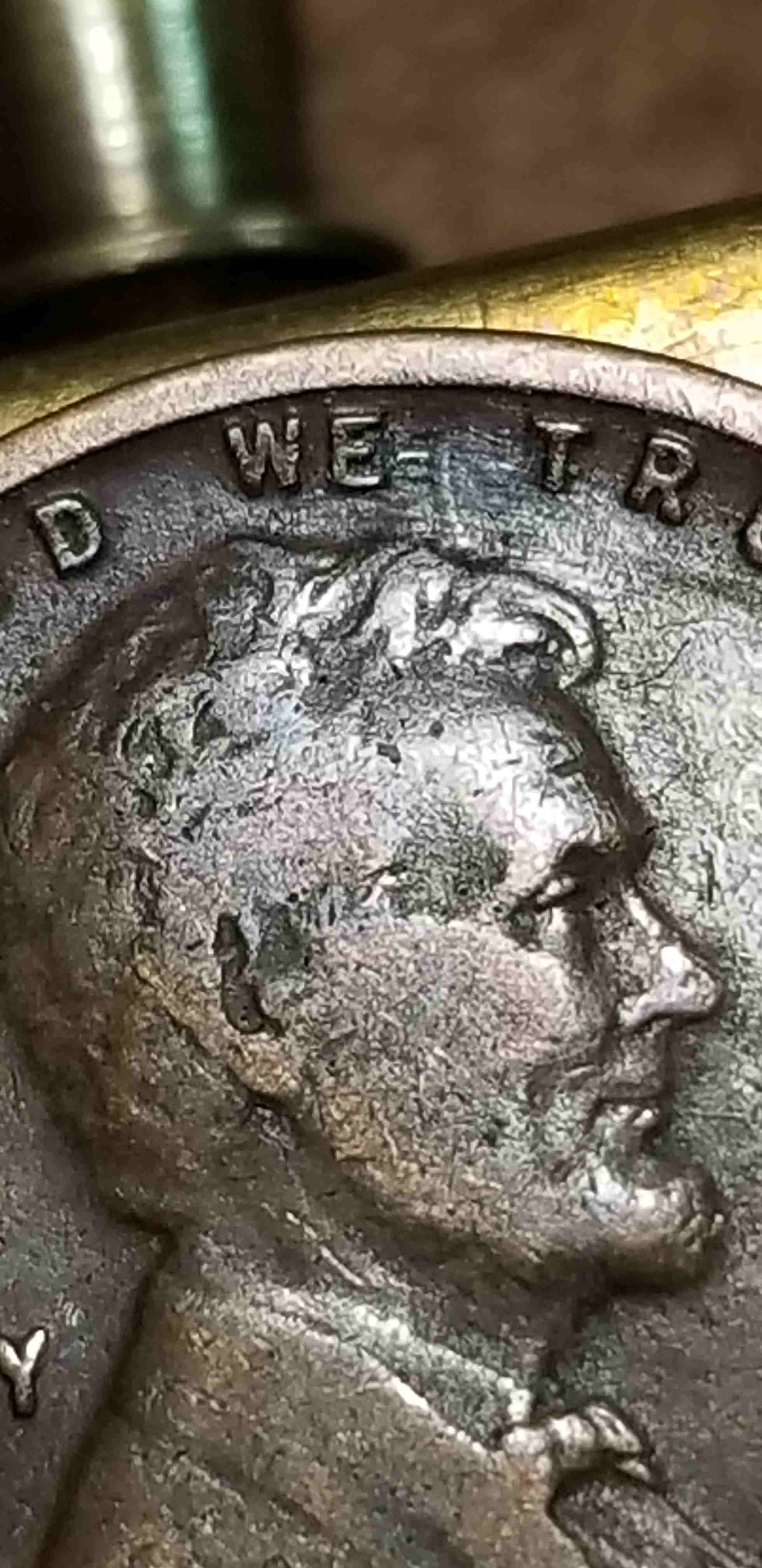 1928-D-Lincoln-Wheat-Cent--Possible-Doubling-Vertically?-Small-