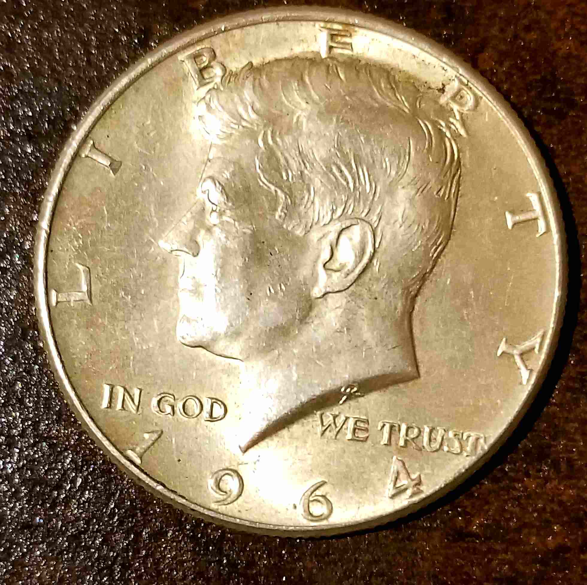 1964-Kennedy-Half-Dollar,-Special-Mint-?-Dangaling-4-?-Hair-Lines...