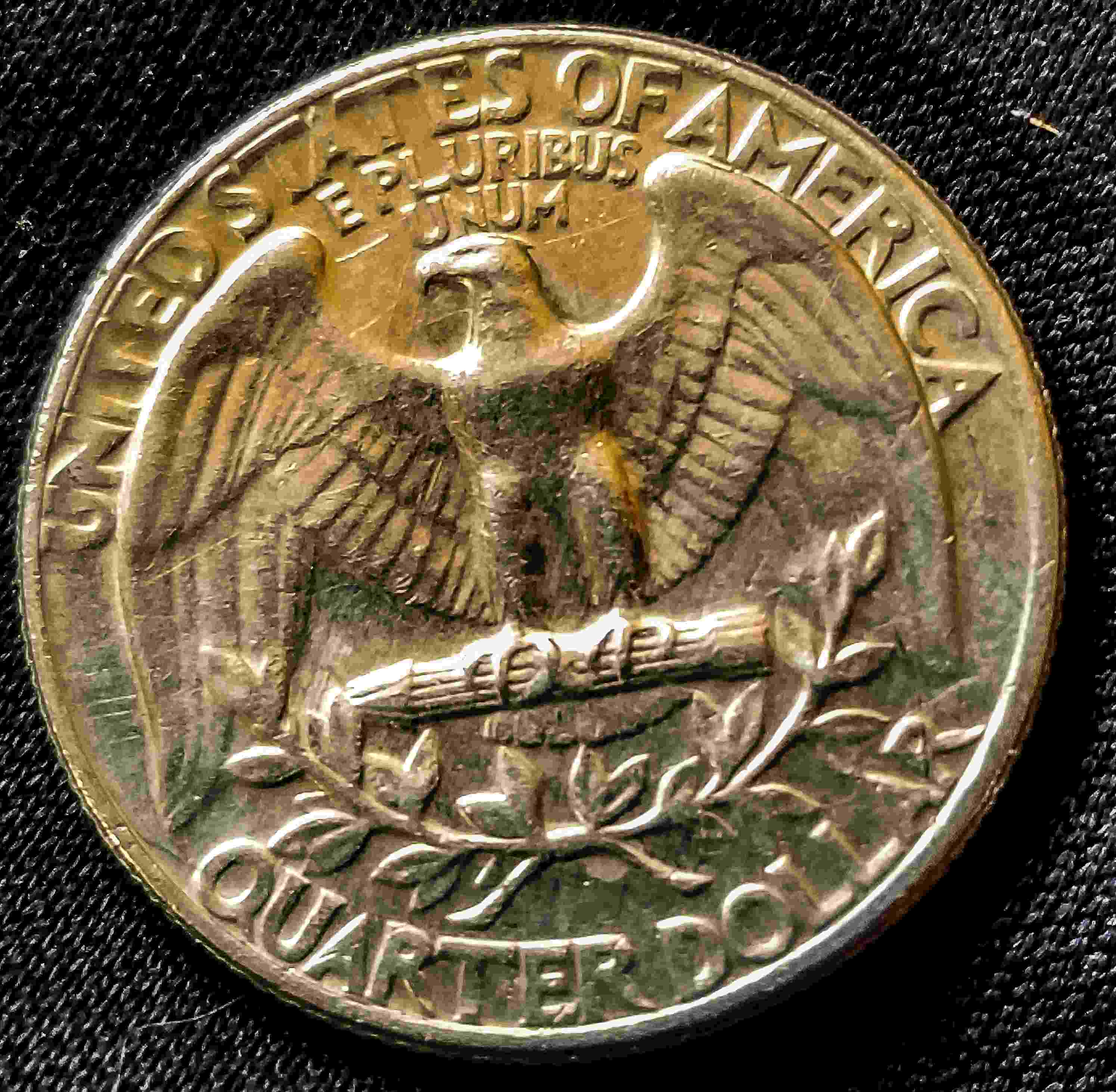 1972-D-Washington-Quarter,--Thread-Perhaps-On-Eagles-Right-Wing