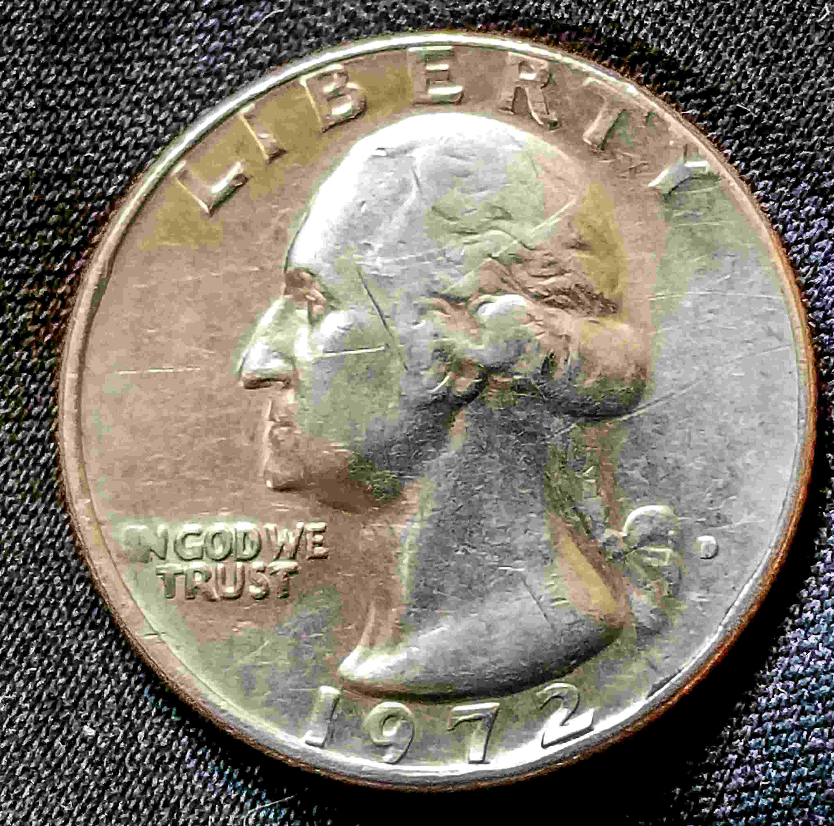 1972-D-Washington-Quarter,--Thread-Perhaps-On-Eagles-Right-Wing