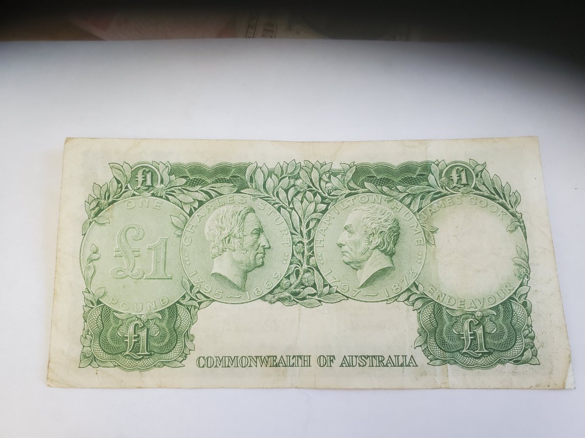 Need-Help-With-Value-Of-Australian-One-Pound-1953-Ha-Prefix-Scarce?