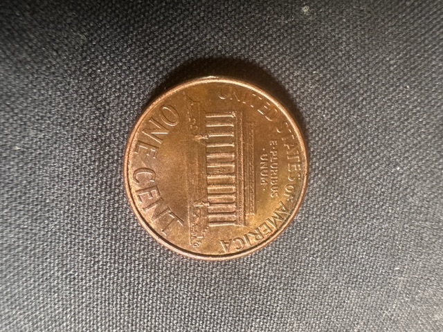 2005-Lincoln-Memorial-Cent-Error-And-Value,-Can-Anyone-Please-Help-M?