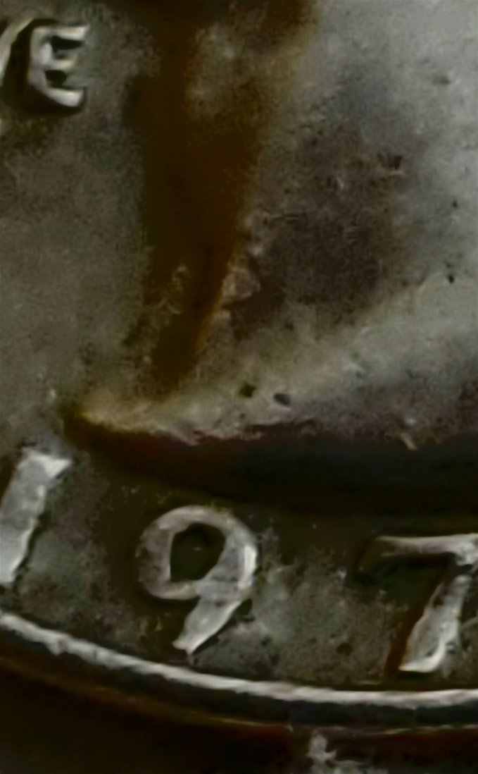 1970-D-Quarter-With-A-Faint-Imprint-Of-A-4-On-The-Obverse