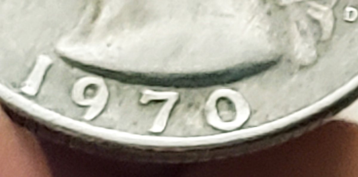 1970-D-Quarter-With-A-Faint-Imprint-Of-A-4-On-The-Obverse