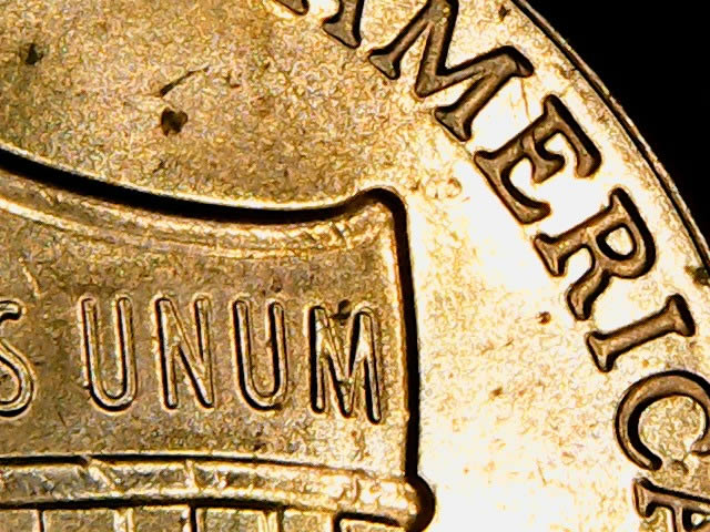 Can-Someone-Tell-Me-What-Happened-To-Lincoln's-Nose-On-This-2016-D-Penny?